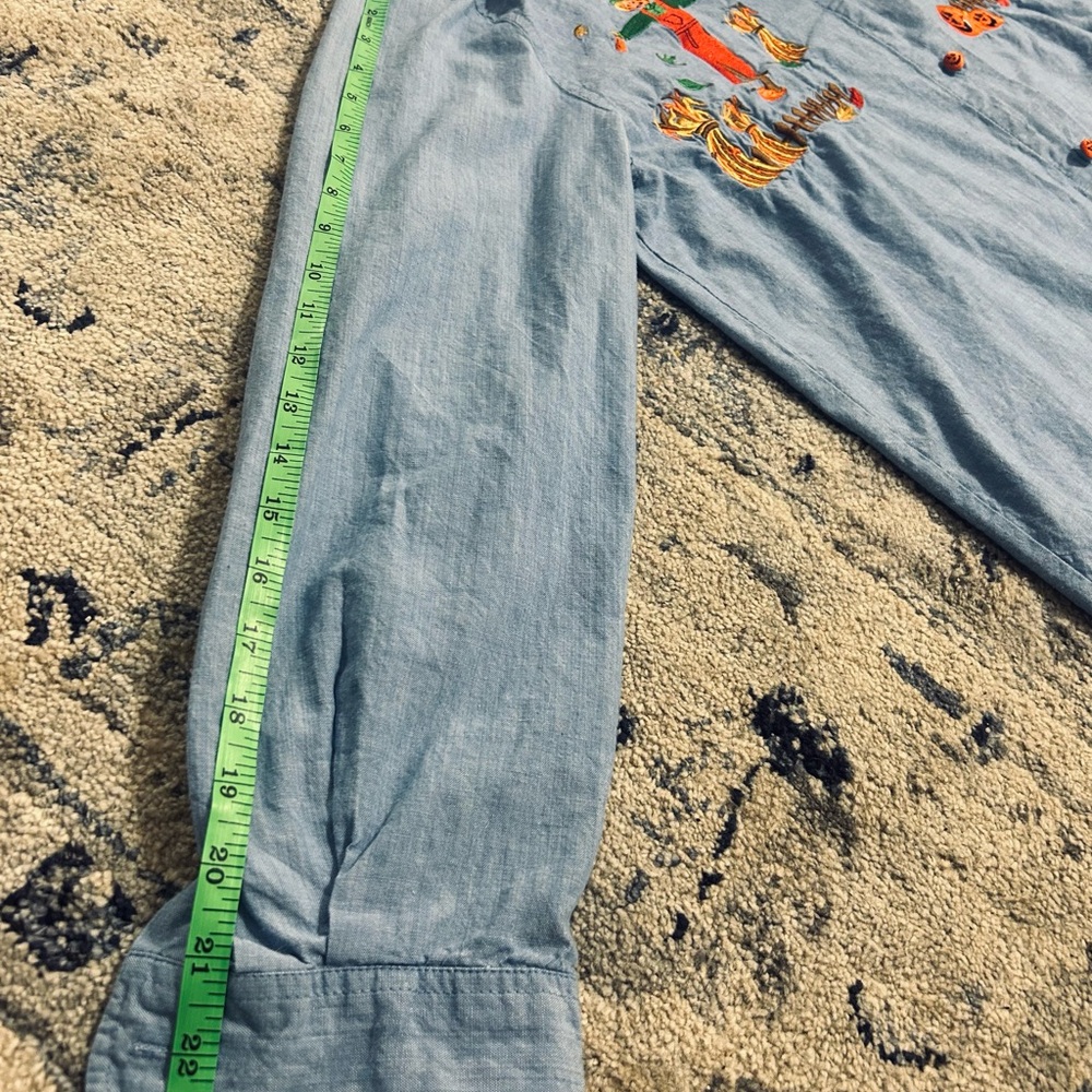 Karen Scott Vintage Button Down Shirt with Embroidery - Picture 8 of 8